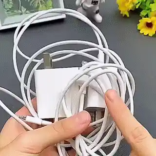 Retractable cable design